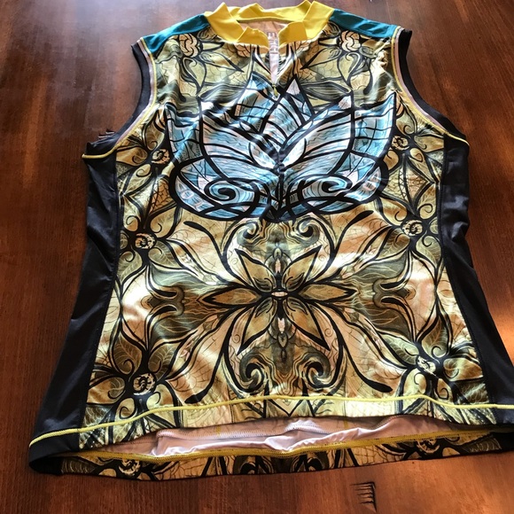 ymx Tops - Donated YMX women’s cycling